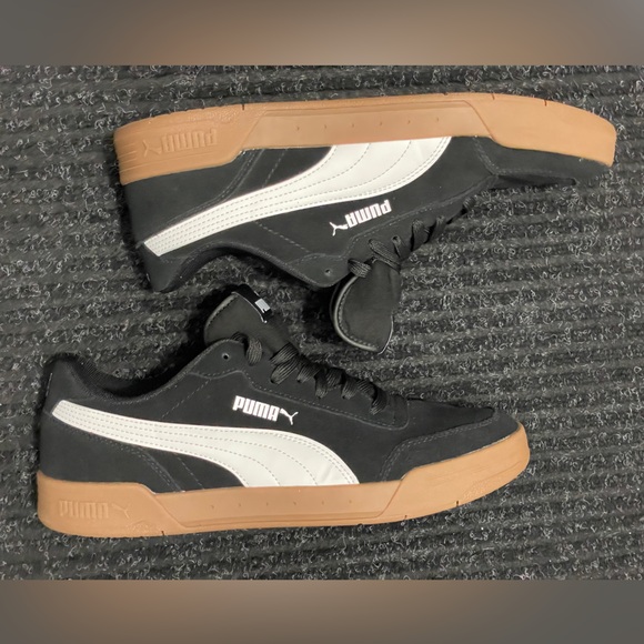 Puma Caracal Size 10 (9.5/10 condition) - Picture 5 of 9